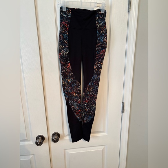 lululemon athletica Black Multicolor Leggings - Picture 3 of 9